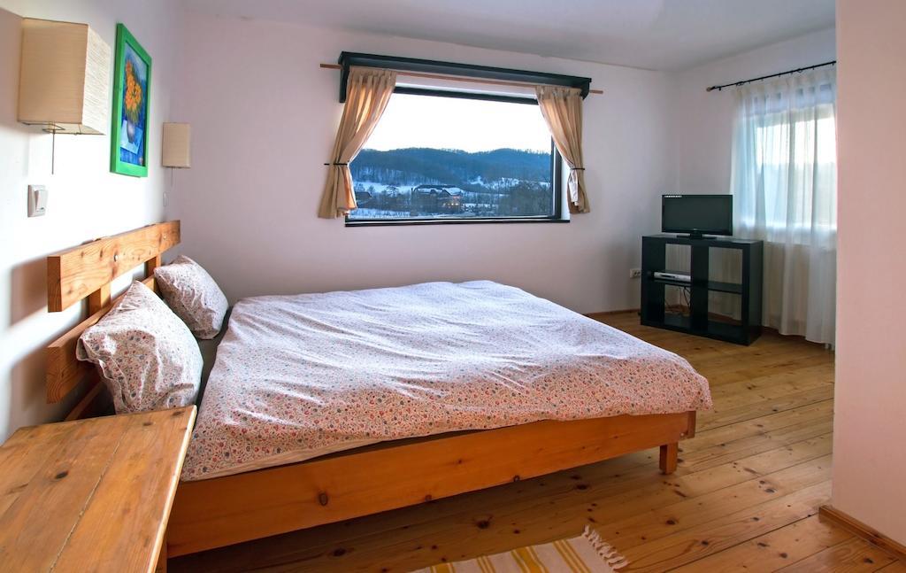 Hotel Casa Georgescu Rîşnov Pokoj fotografie